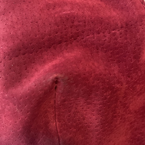 ✨ANY 2 FOR 15 ANY 3 FOR 20✨ Forever21 Suede Bikini Top - Picture 3 of 9